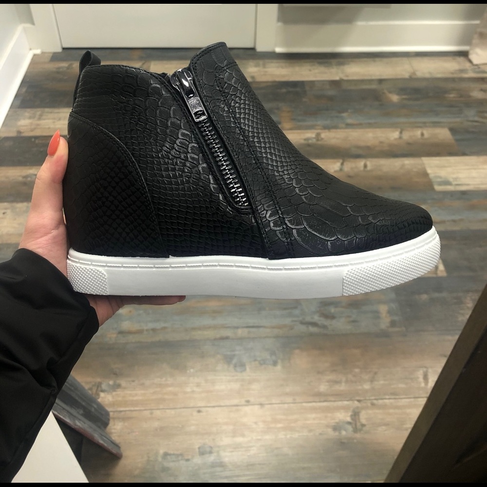 New Croc Wedge Sz 8-11 - Picture 2 of 2